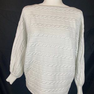 Vine & Love Ivory Boatneck Oversized Pullover Sweater, Size M.